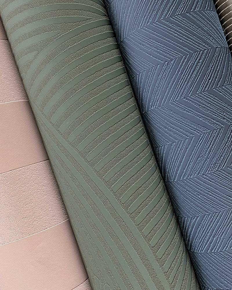 EDGE är en klassisk tapetkollektion, där taktila effekter och textur skapar distikta uttryck. Med tidlösa färger och nordisk minimalism kan du välja mellan 30 färger i 6 olika designs.
EDGE -kollektionen är inspirerad av den urbana livsstilen.